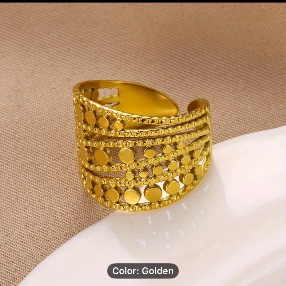 Chic 18k Gold-plated stainless steel Tone Women's Statement Ring